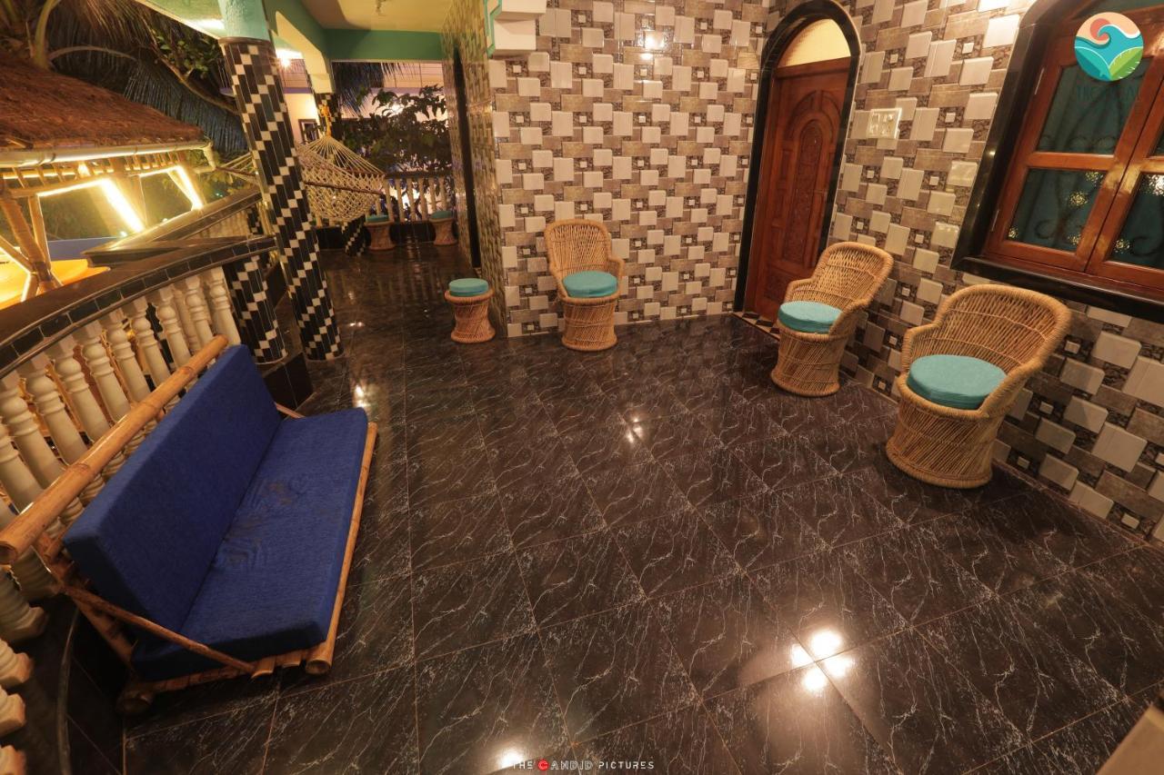 Tropical Wave Hostel Morjim Goa Extérieur photo